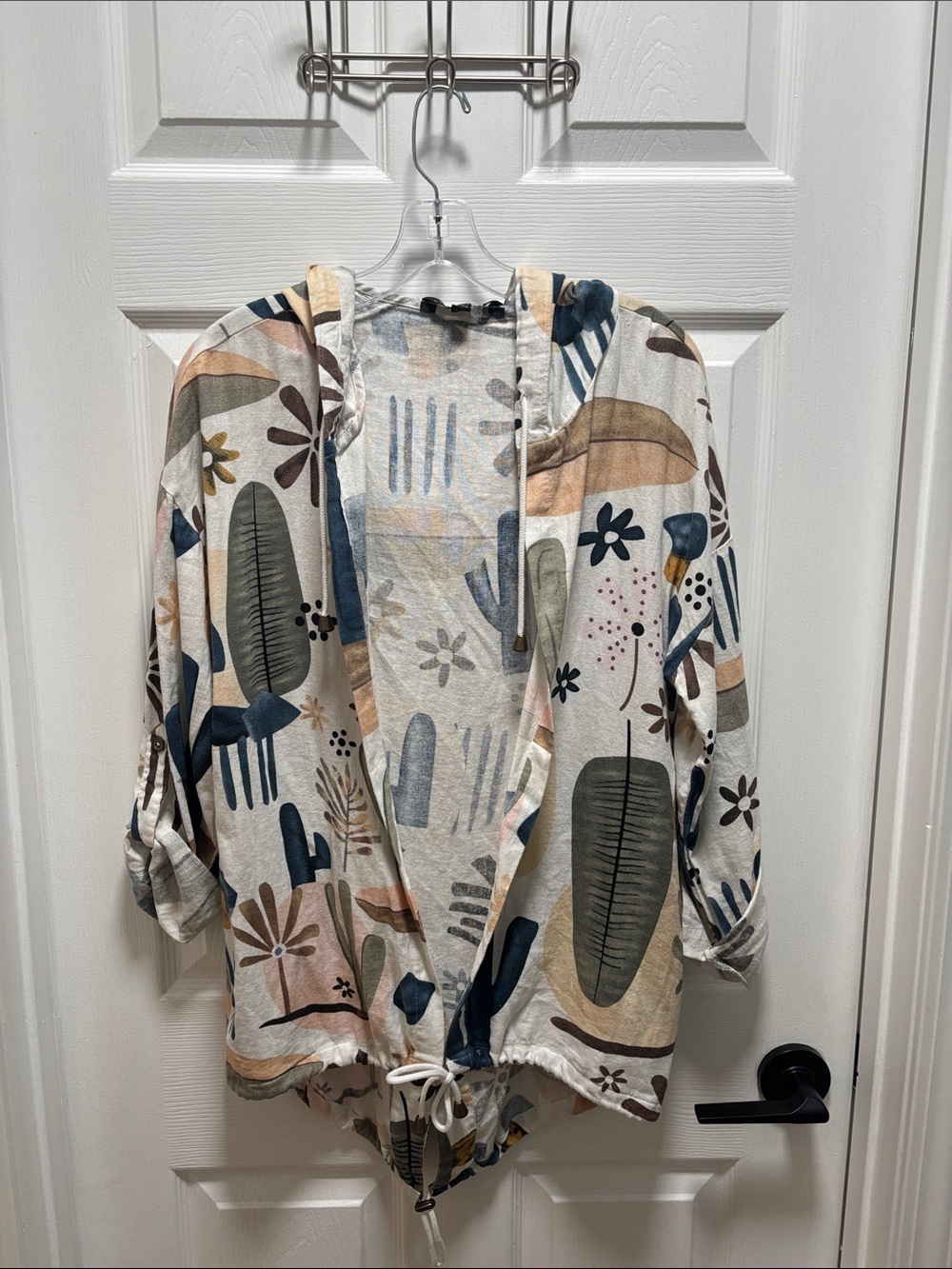 CHARLIE B Multicolor Hooded Patterned Lightweight Jacket